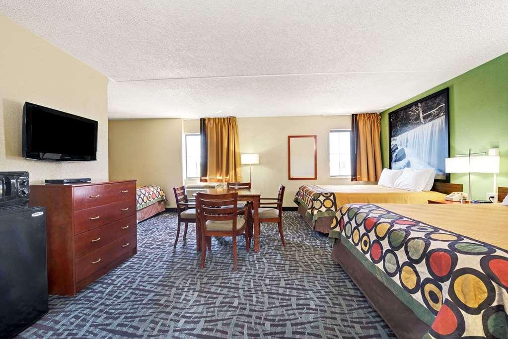 Отель Spark By Hilton Wichita East Номер фото