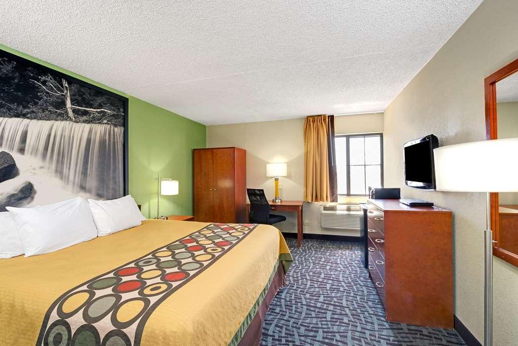 Отель Spark By Hilton Wichita East Номер фото