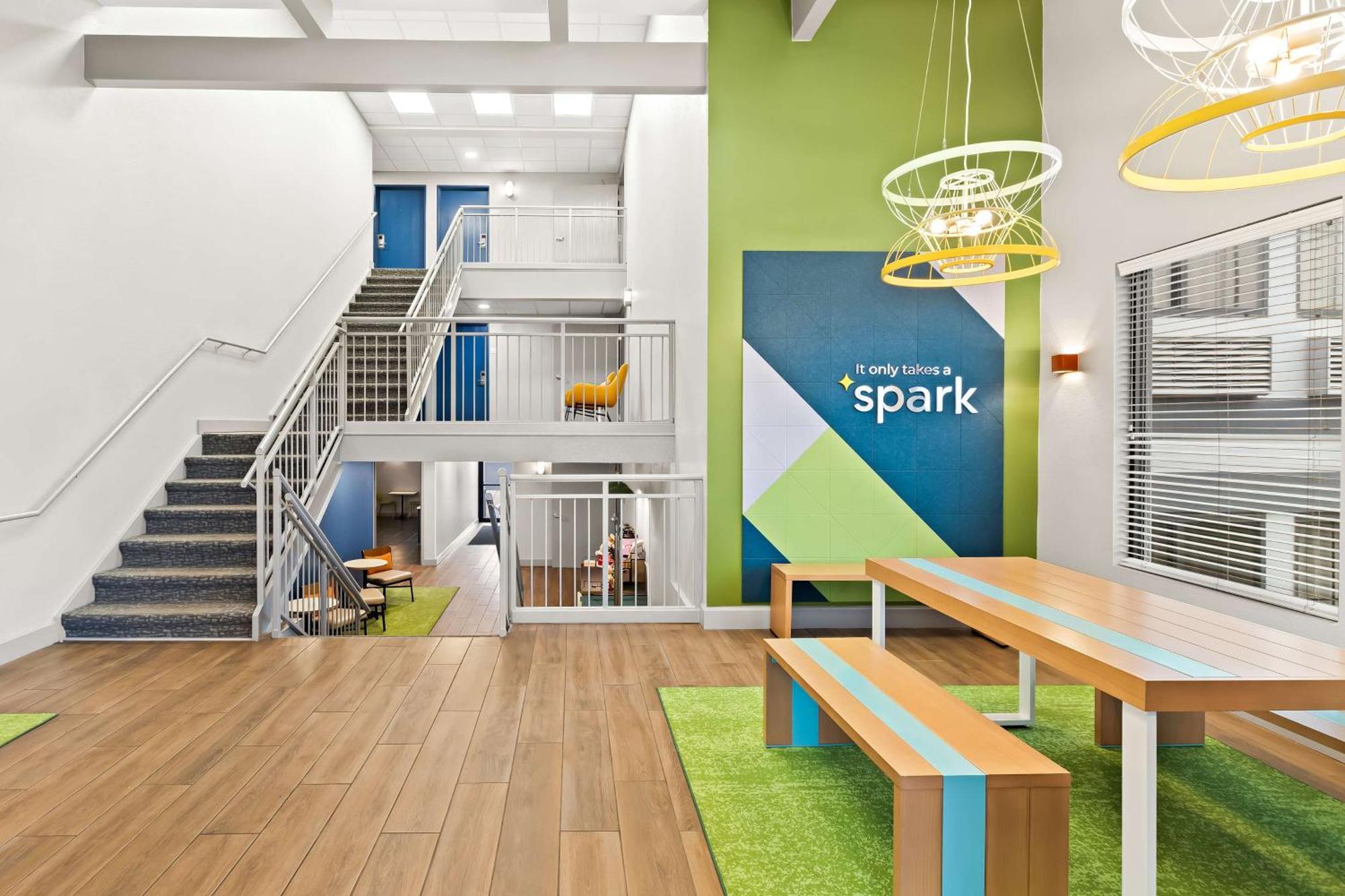 Spark By Hilton Wichita East Экстерьер фото