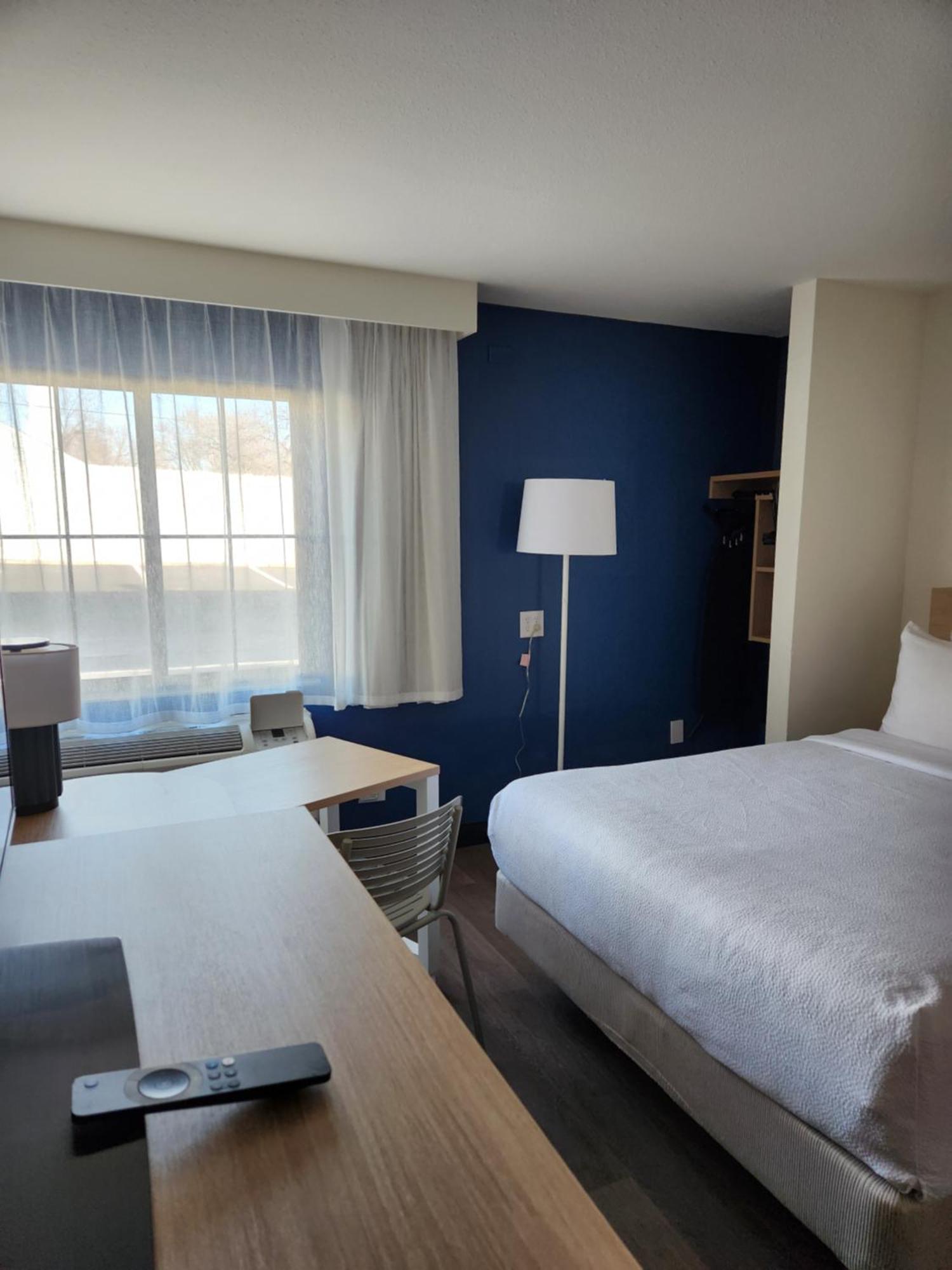 Spark By Hilton Wichita East Экстерьер фото